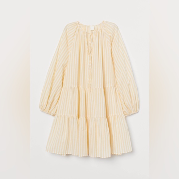 H&M Dresses & Skirts - Yellow and white striped dress size small
